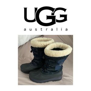 Navy blue Kids Ugg snow boots